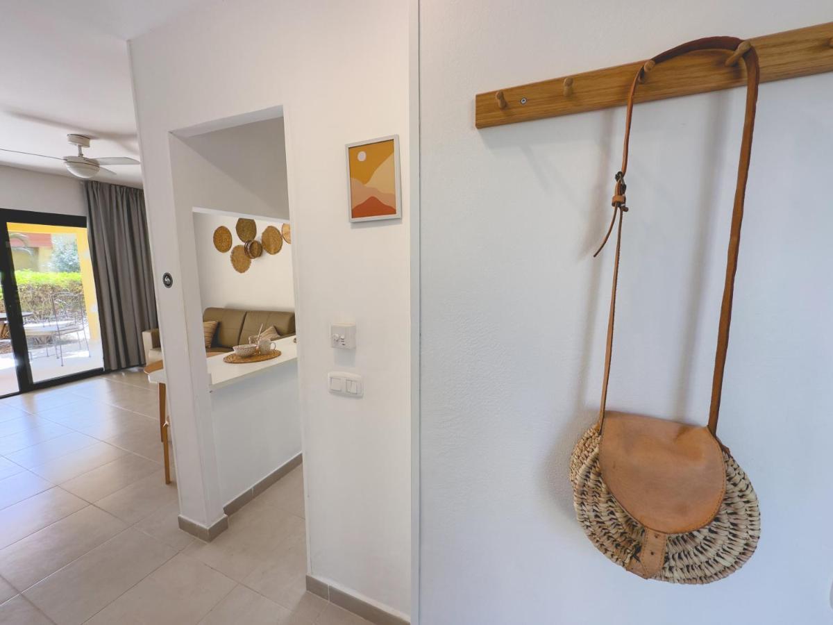 Seaside Apartment Corralejo : A Cozy Holiday Home In A Peaceful Well Located Green Complex Luaran gambar